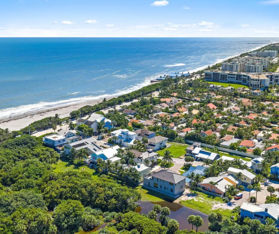 Roofing services in Palm Beach County