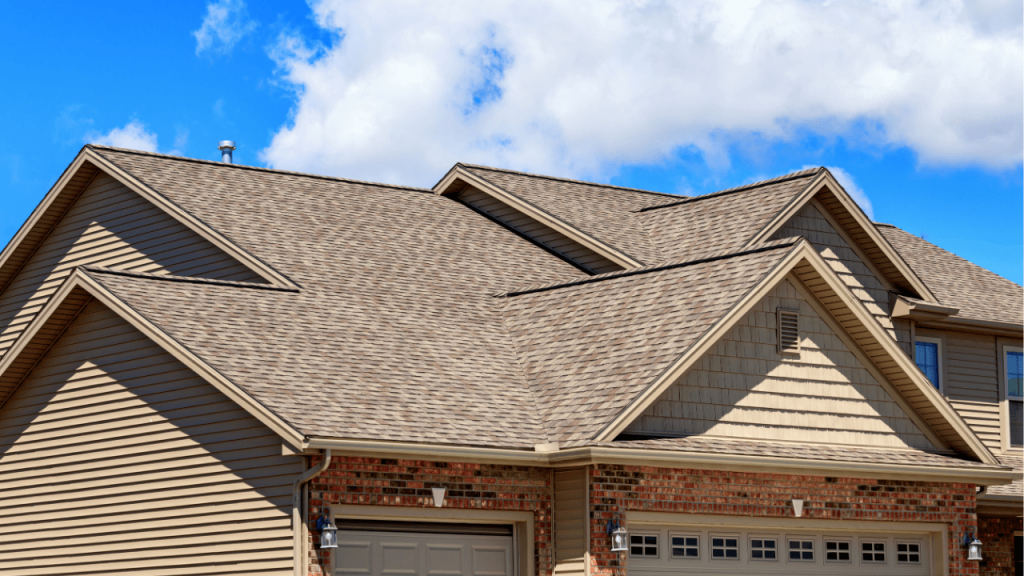 Dark streaks on your Miami roof? algae solutions & prevention guide